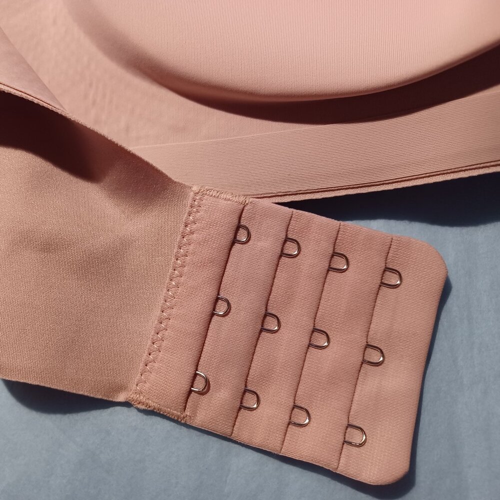 Woman's 1XL Peachy Nude 'Jelly' Bra/Cami Bra - Picture 3 of 6